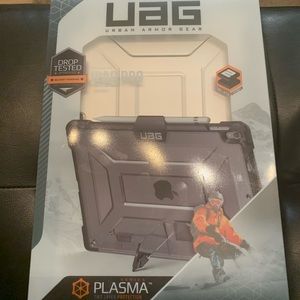 Urban Armor Gear (UAG) iPad Pro 10.5 Protect Case